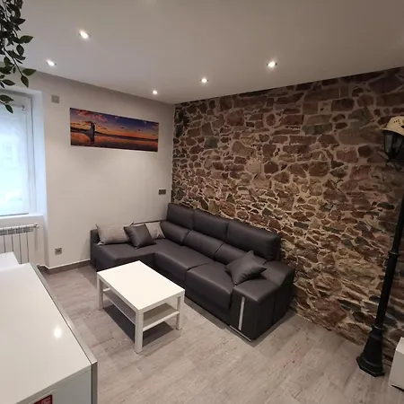 En San Sebastian Con Patio Exterior Аньорга-Лугарис