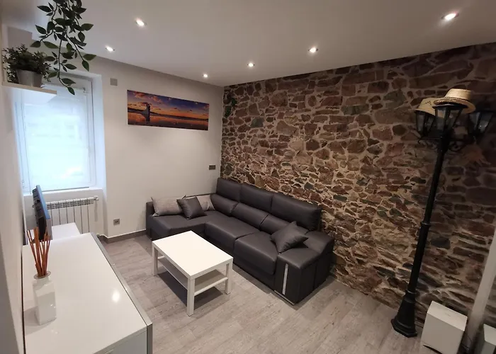 En San Sebastian Con Patio Exterior Аньорга-Лугарис