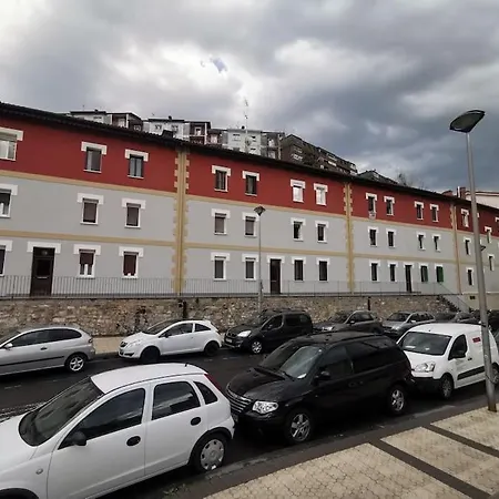 En San Sebastian Con Patio Exterior Añorga-Lugariz